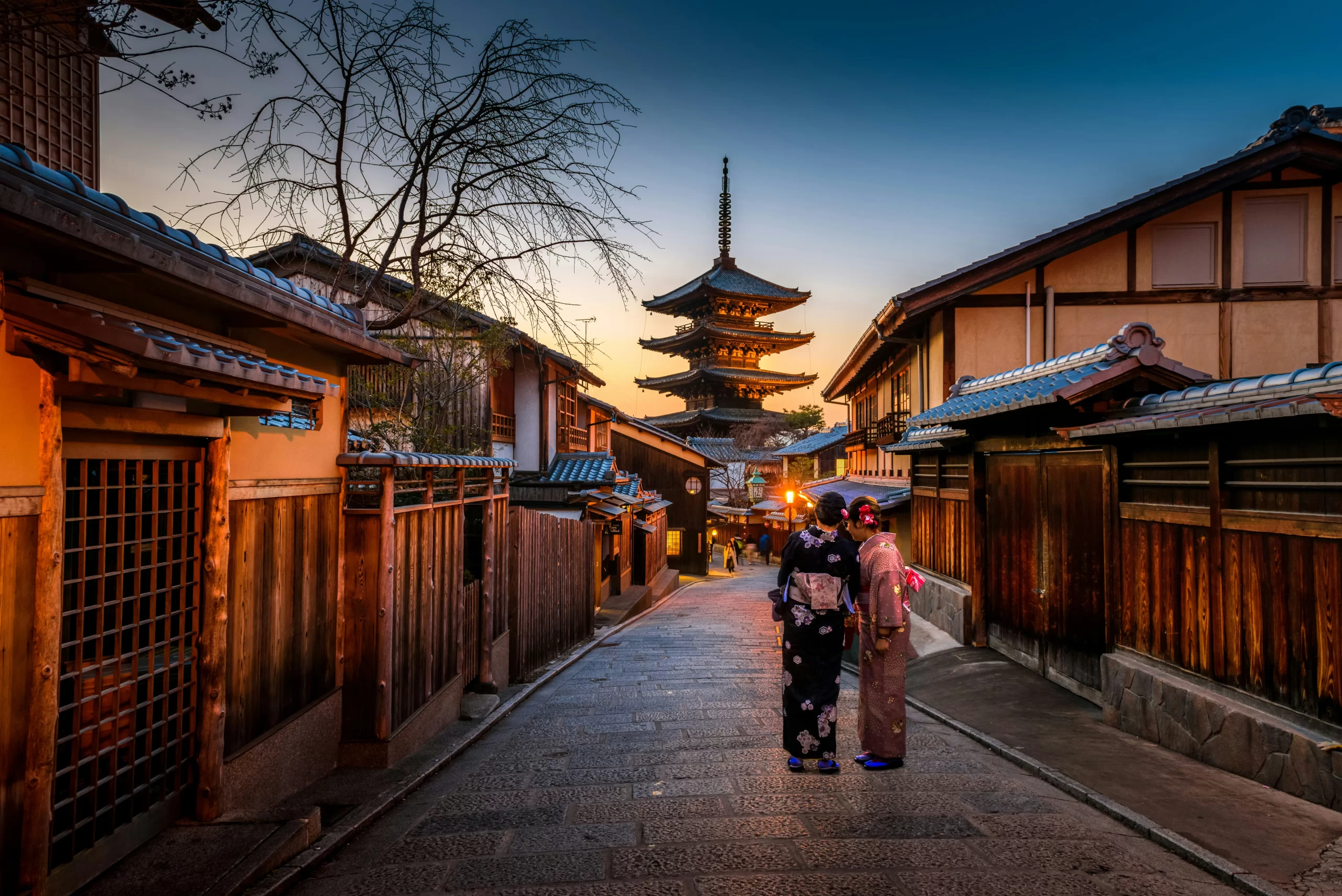 Kaminarimon Gate in Asakusa